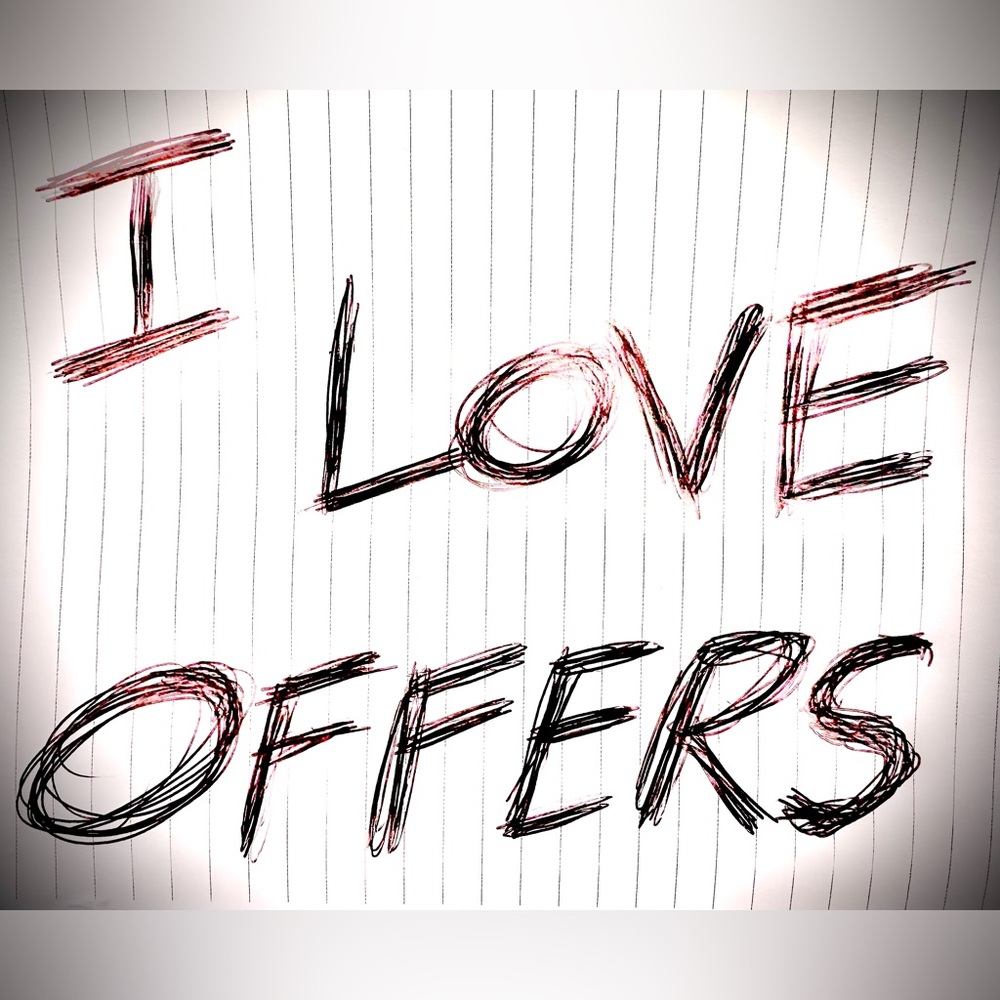 💵💰I LOVE OFFERS💰💵 Big offers, Medium offers, Small offers! Shoot me an offer!